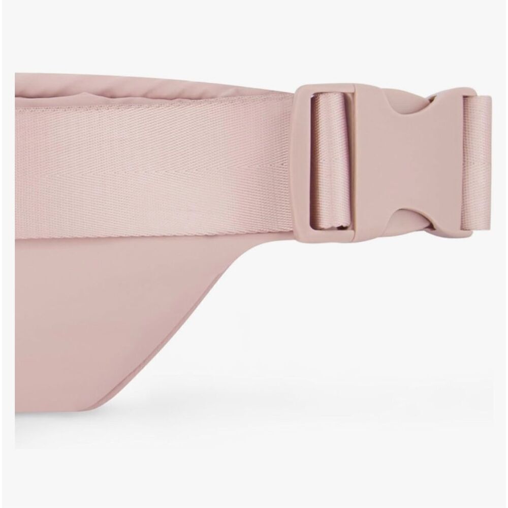 Danskin Tyler Zip Belt Bag Sling in Dark Blush Pink $65 msrp - Picture 6 of 6